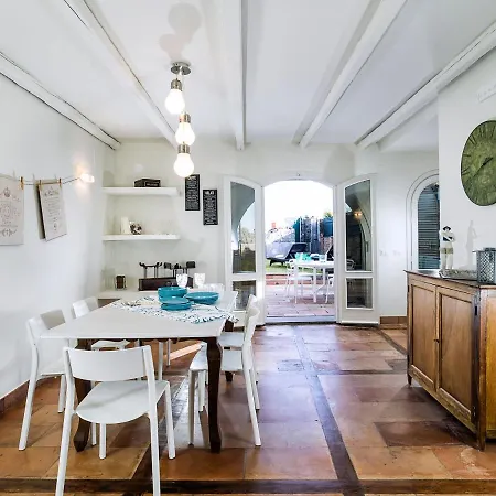 Villa Santa Tecla Sleeps 4 Pool Air Con Wifi Acireale