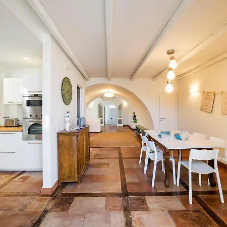 Villa Santa Tecla Sleeps 4 Pool Air Con Wifi *