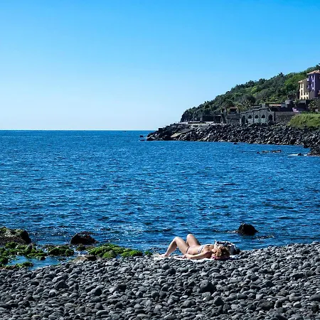 Santa Tecla Sleeps 4 Pool Air Con Wifi *